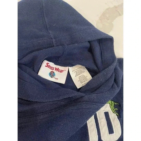 Boy’s Suess Wear Hooded Vest Size 7 Grinch & Cat & the Hat Characters - Picture 3 of 4